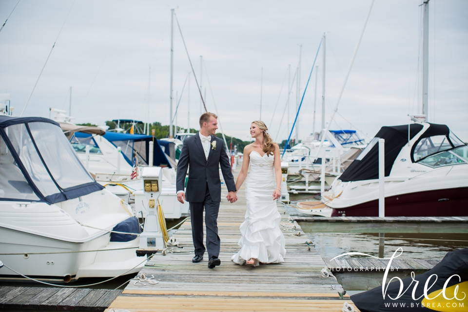 chelsea-pete-baltimore-yacht-club-wedding_0212