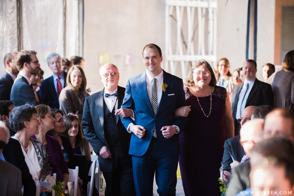 annie-chris-american-visionary-art-museum-wedding_0967