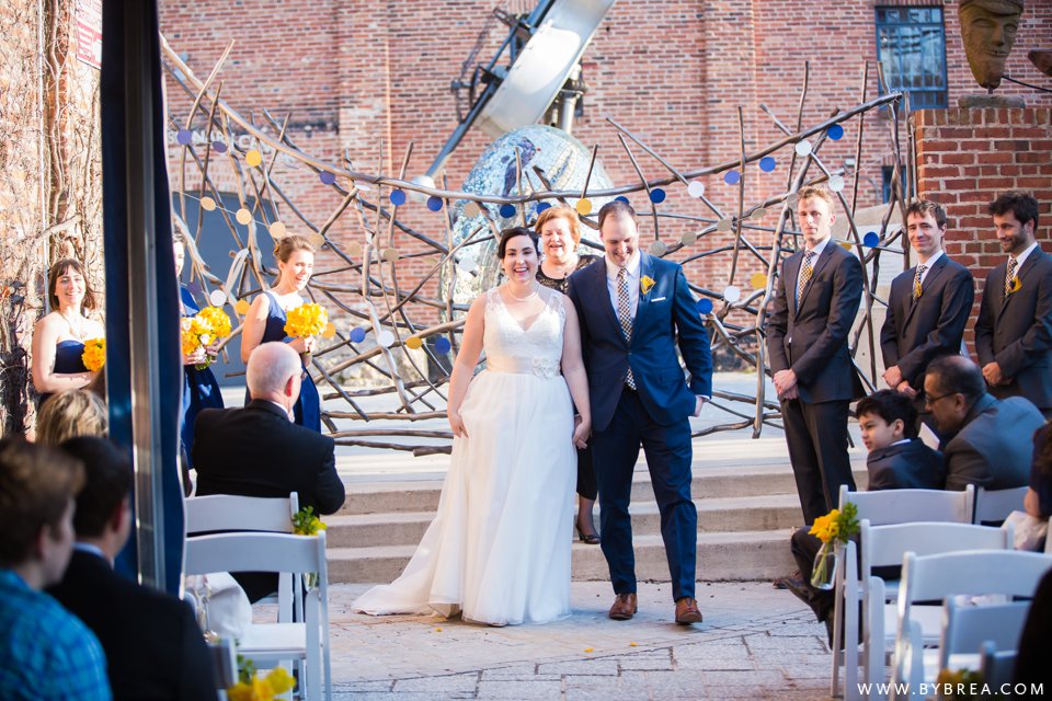 annie-chris-american-visionary-art-museum-wedding_0977