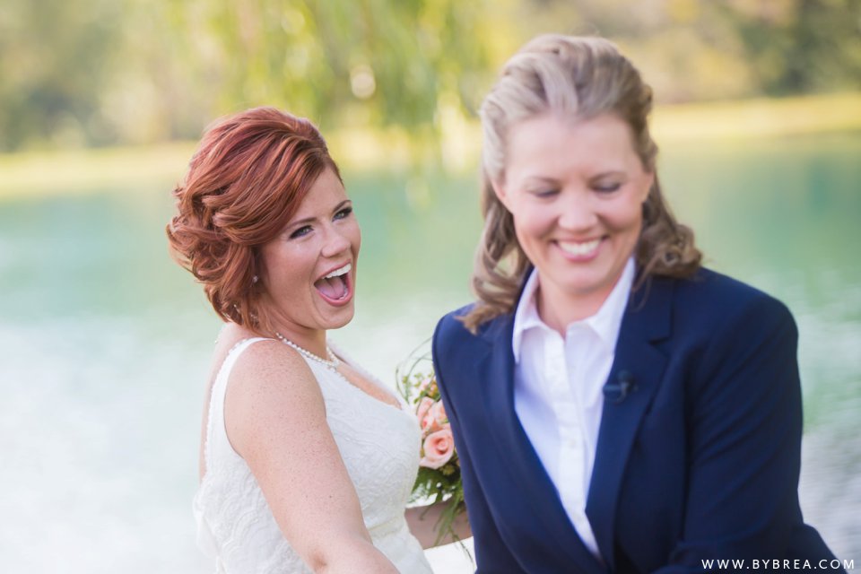 sandy-heather-pond-view-farm-wedding_4408