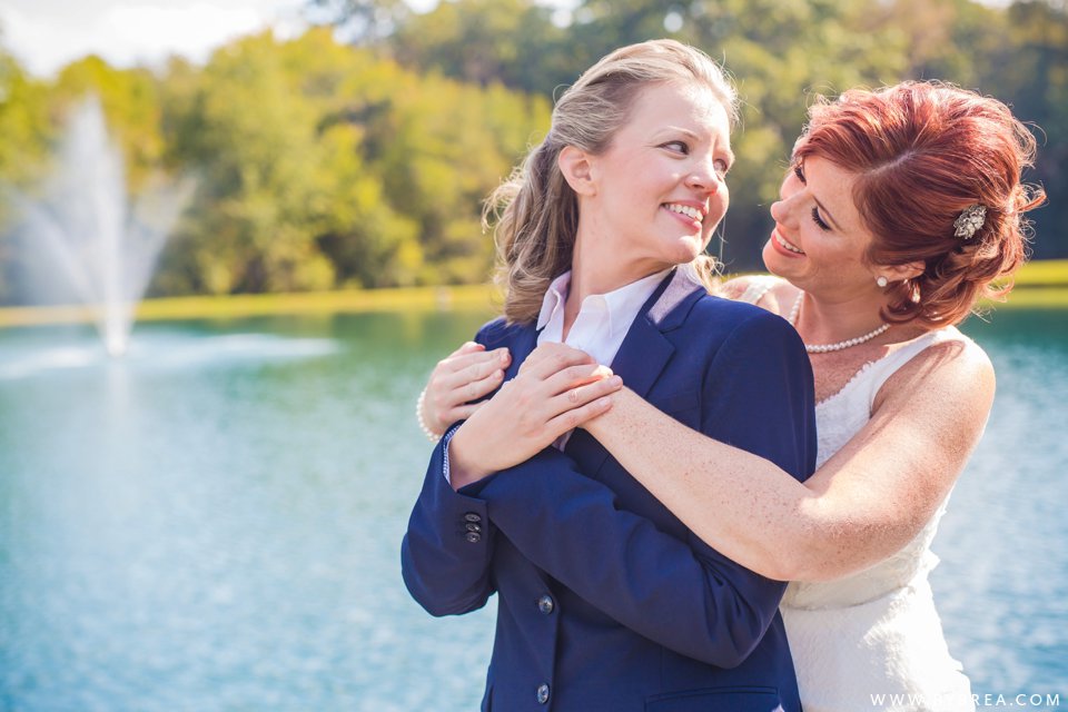 sandy-heather-pond-view-farm-wedding_4419