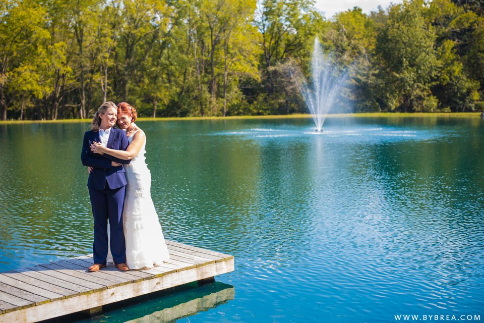 sandy-heather-pond-view-farm-wedding_4420