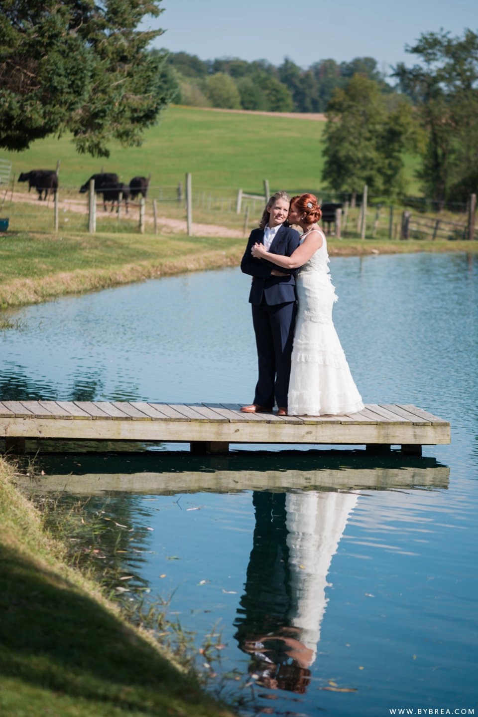 sandy-heather-pond-view-farm-wedding_4422