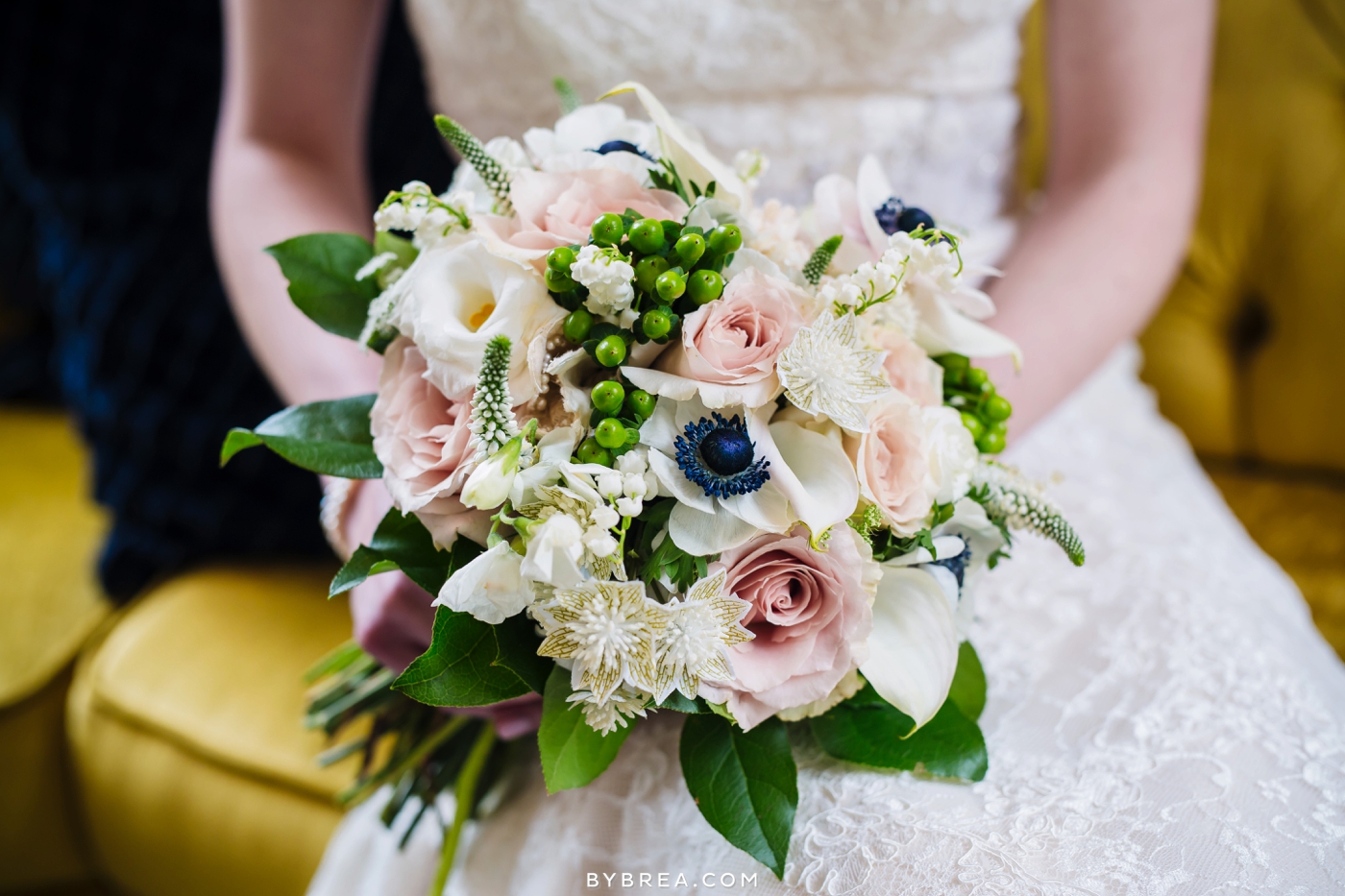 amanda-eric-peabody-library-baltimore-wedding_0086