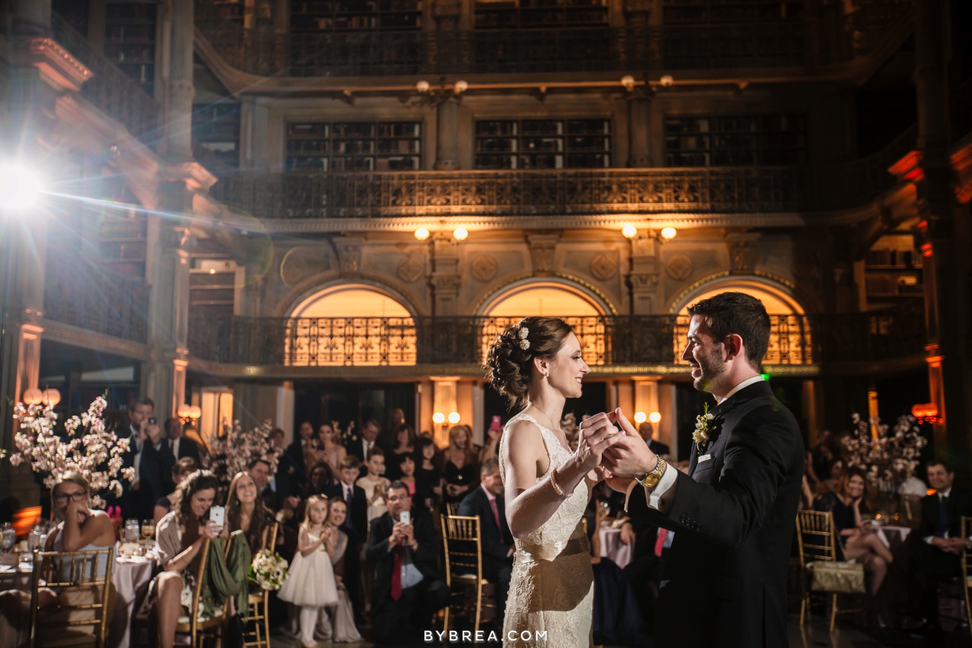 amanda-eric-peabody-library-baltimore-wedding_0114