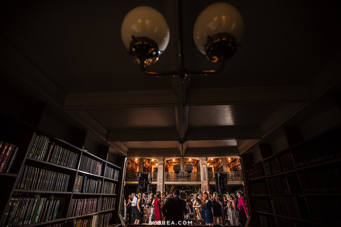 amanda-eric-peabody-library-baltimore-wedding_0122