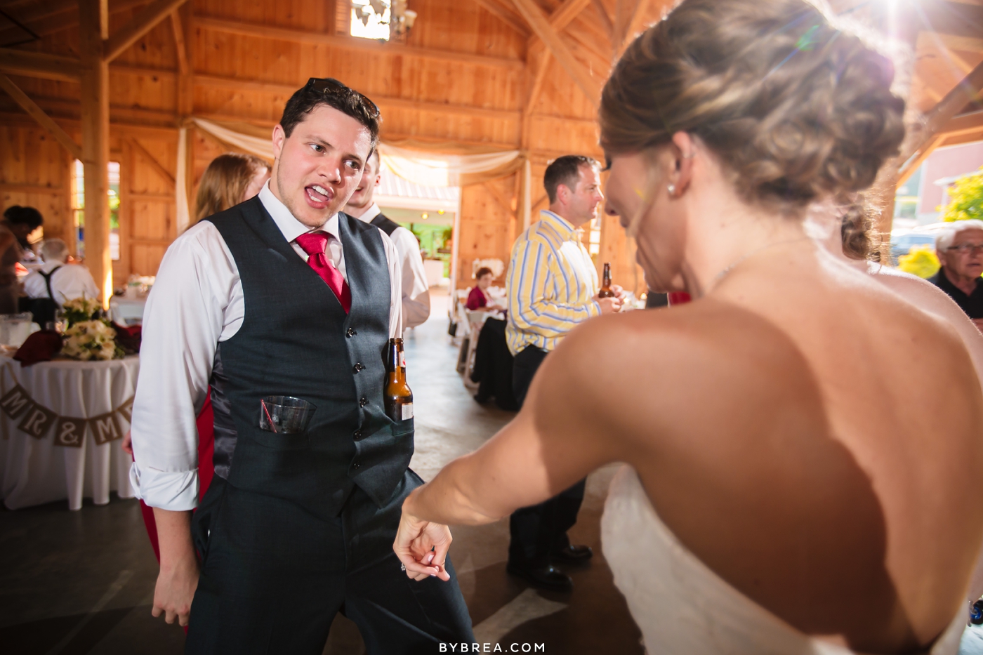 katie-jeff-pond-view-farm-wedding_0667