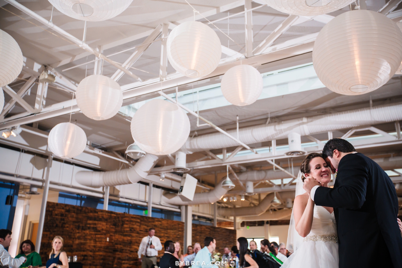 christine-matt-american-visionary-art-museum-baltimore-wedding_0554