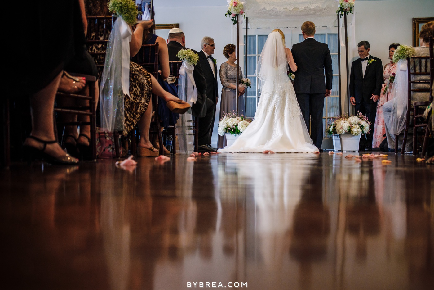 nicole-tucker-antrim-1844-wedding-photos_1318