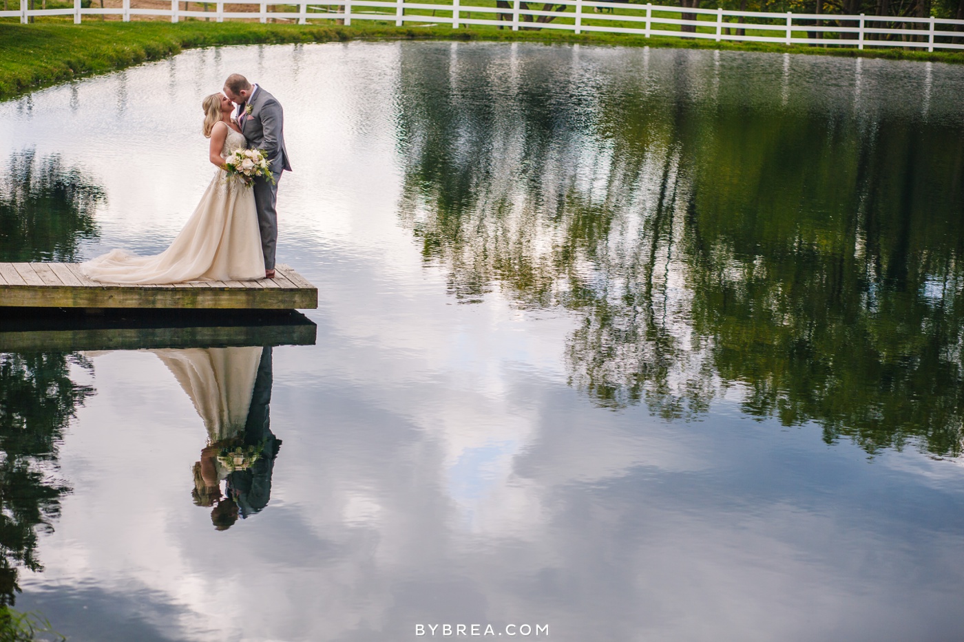 andrew-katlyn-pond-view-farm-wedding-photos_1825