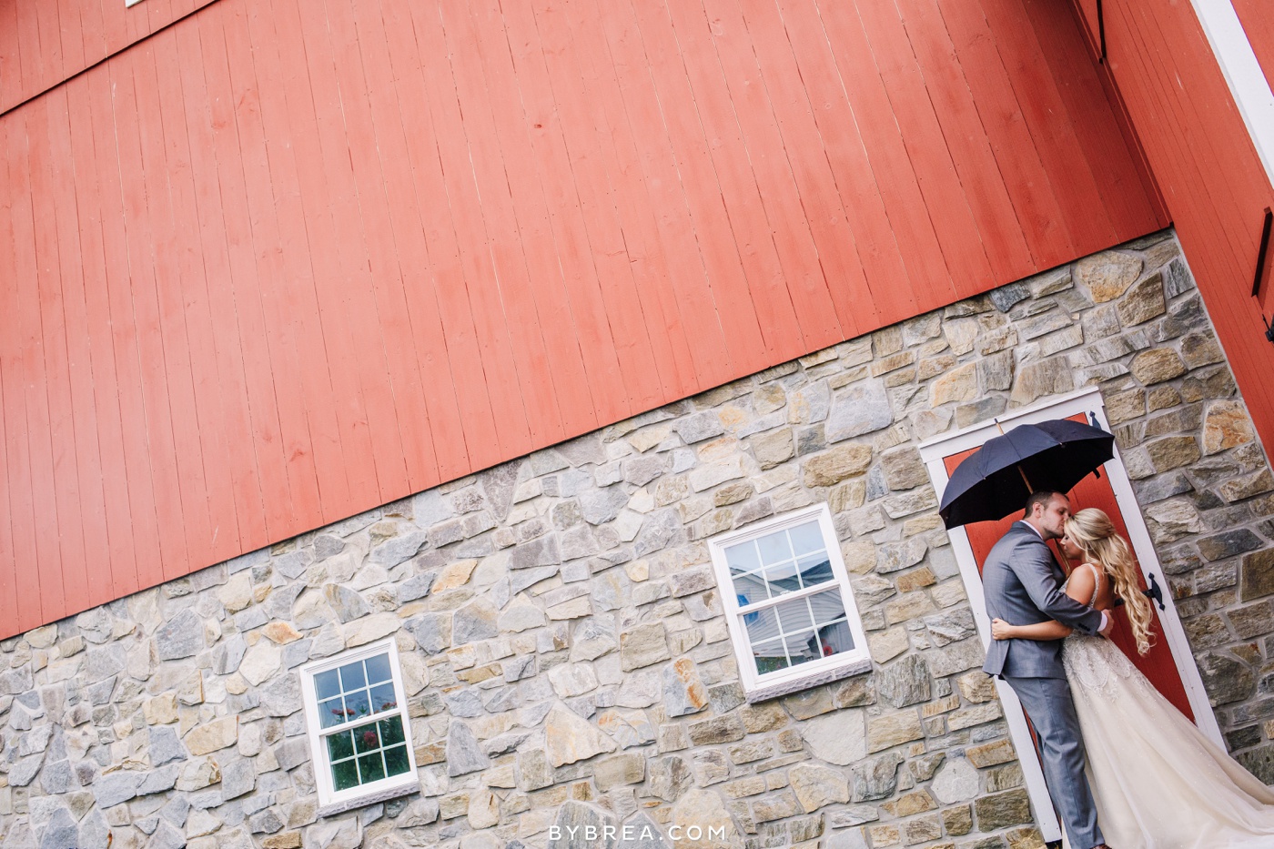 andrew-katlyn-pond-view-farm-wedding-photos_1828