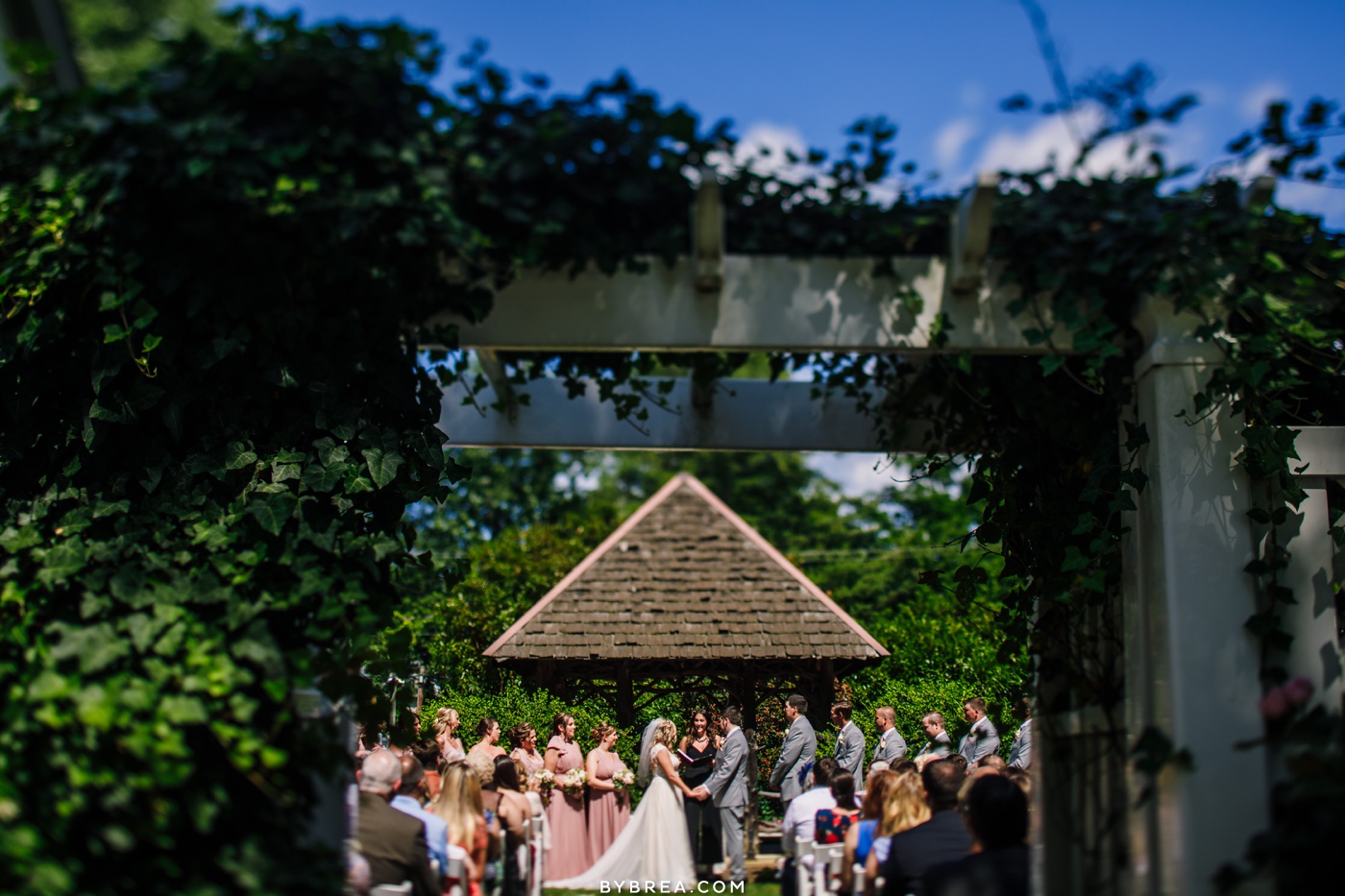 Photo of outside ceremony at Vandiver Inn.