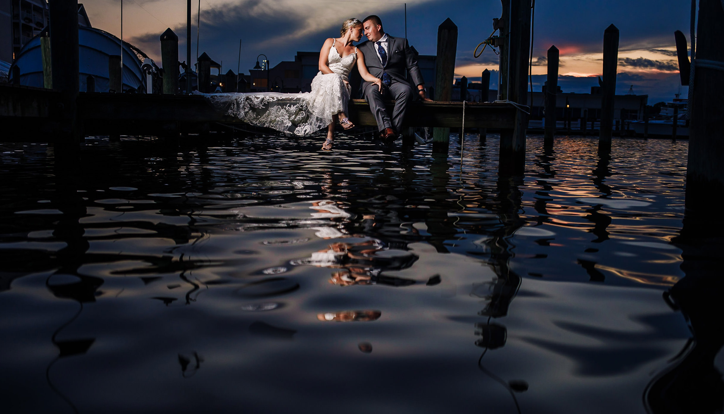 rod n reel resort wedding photo