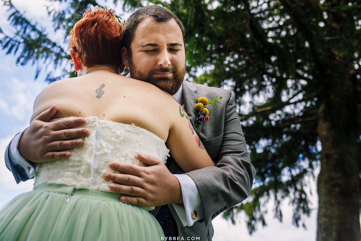 First look at Caboose Farm Wedding