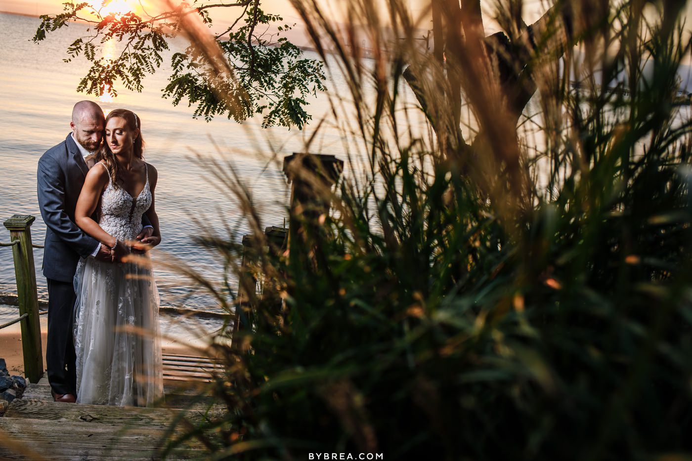 chesapeake bay beach club wedding photos at sunset