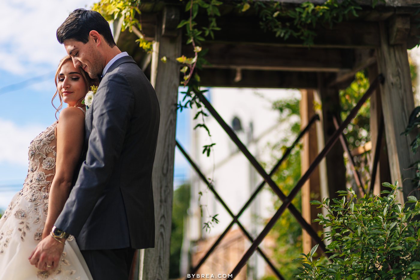 wedding photos at the Tannery Barn