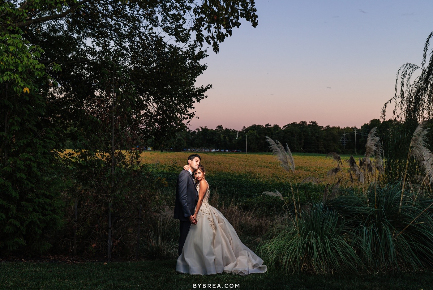 wedding photos at the Tannery Barn