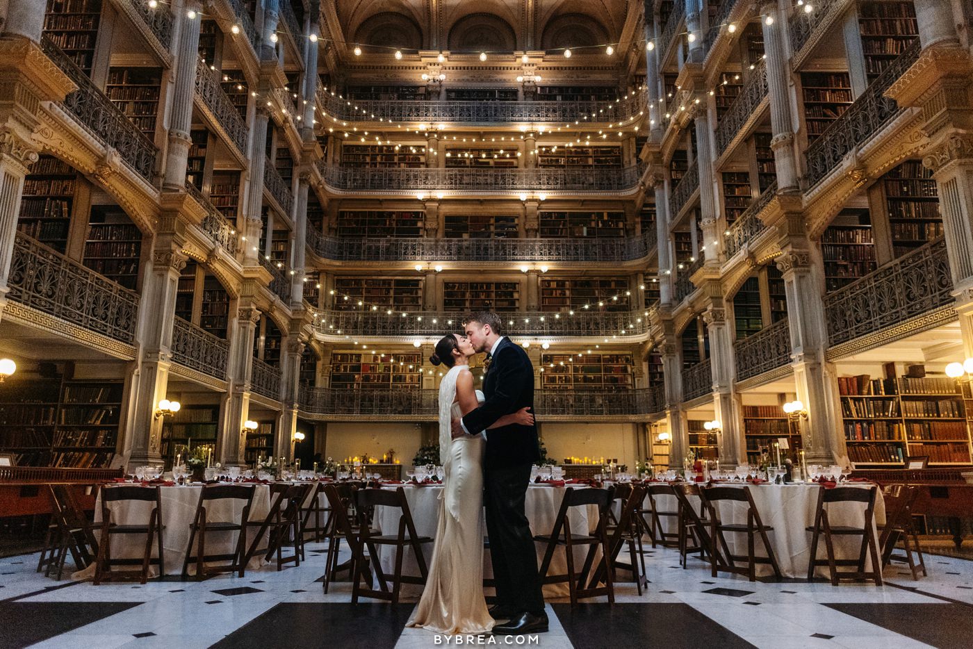 Peabody Library wedding photos by Photography by Brea