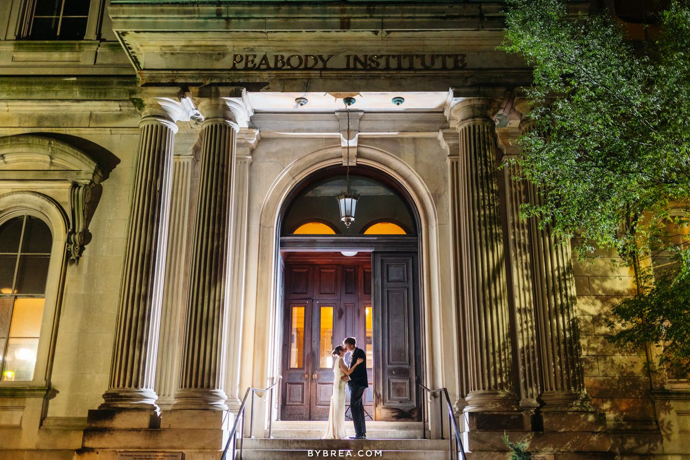 Peabody Library wedding photos by Photography by Brea