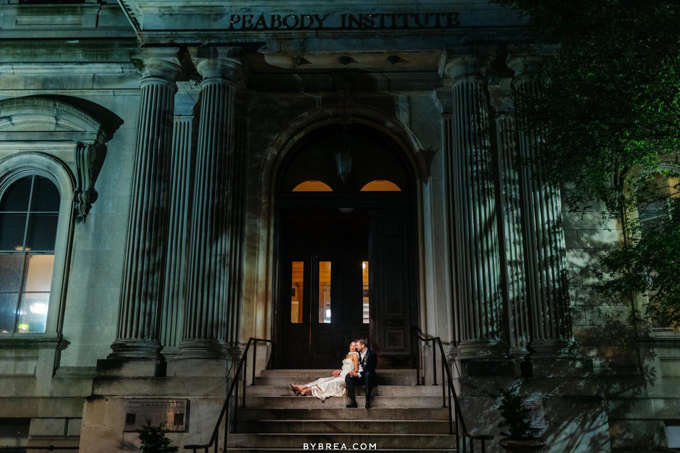 Peabody Library wedding photos by Photography by Brea